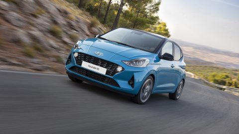 Afbeelding voor Hyundai geeft nieuwe i10 scherpe en concurrerende vanafprijs